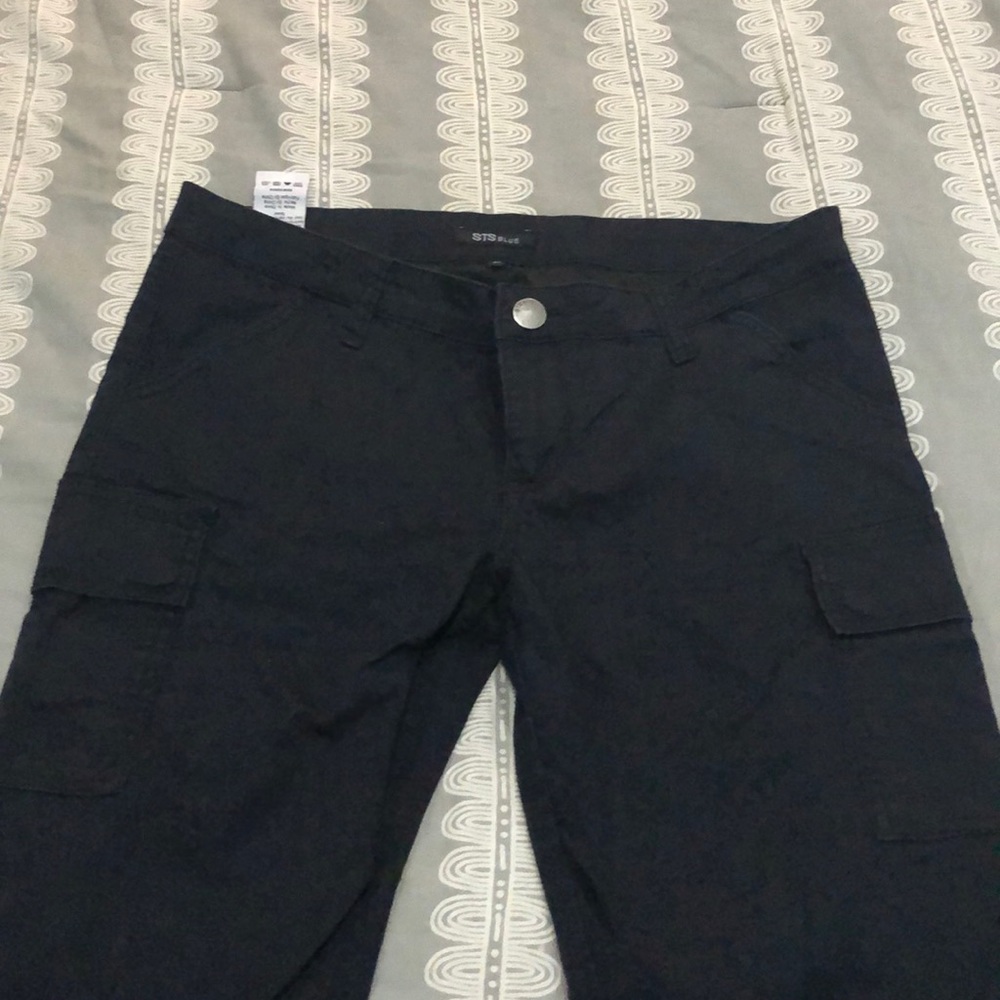 Black skinny cargo pants